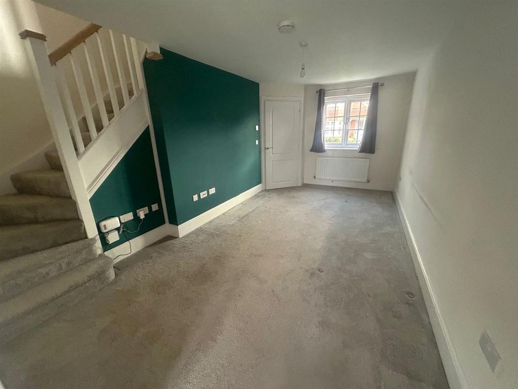 Property photo 3 of 12 Img-20251108-Wa0031.Jpg