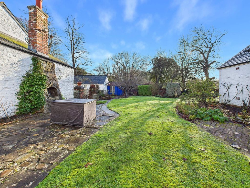 Property photo 3 of 60 Rear Garden