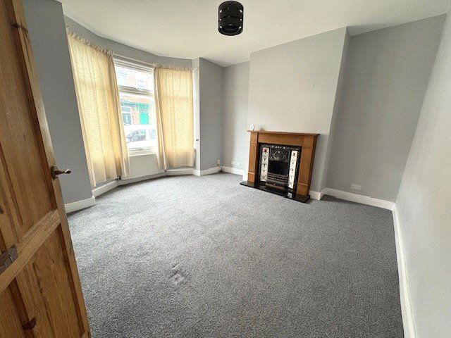 Property photo 2 of 10 Picture No. 04