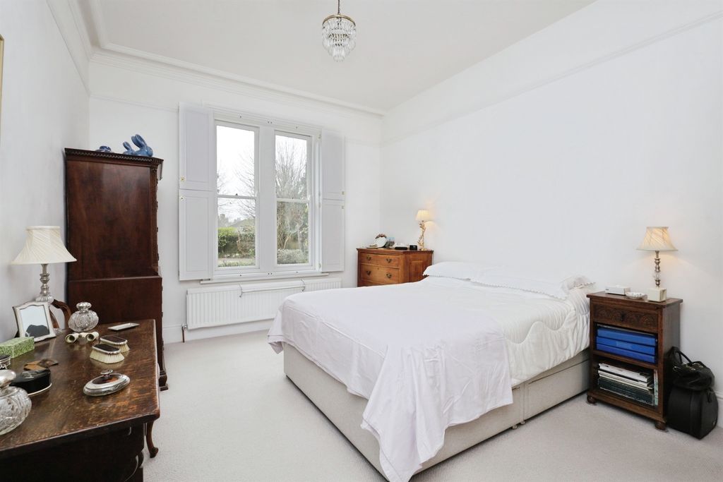 Additional image 6 of 3 bed flat for saleSt. Johns Road, Eastbourne BN20