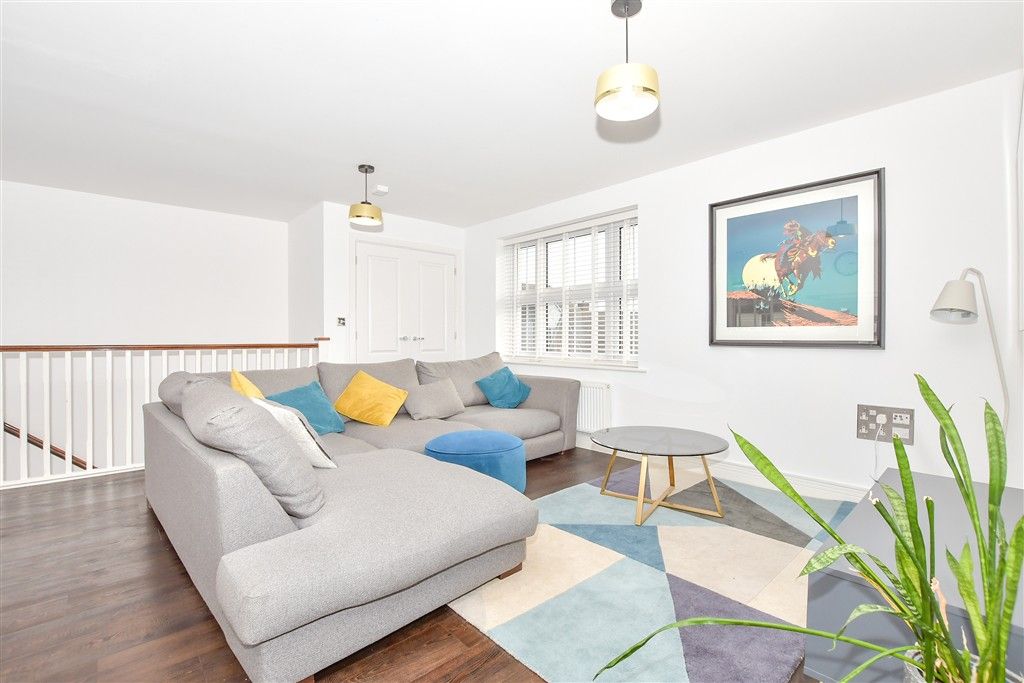 Property photo 2 of 13 Kitchen/Lounge/Diner