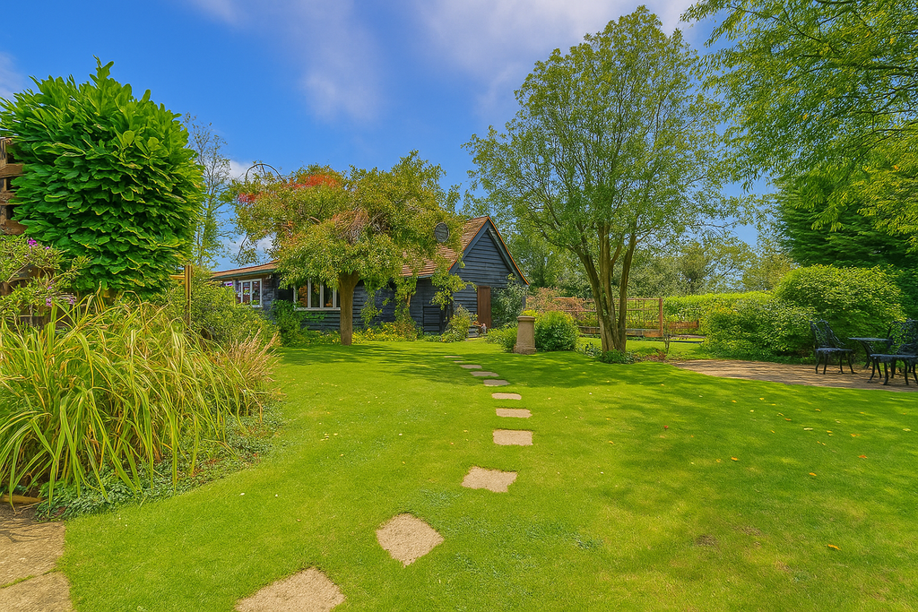 Property photo 2 of 17 Picture No. 47