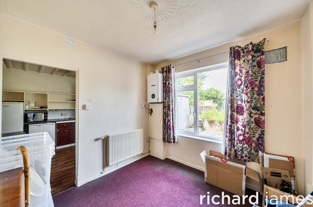 Property photo 3 of 13 4E1B303F3c22467d95d96093Aa22Cb68