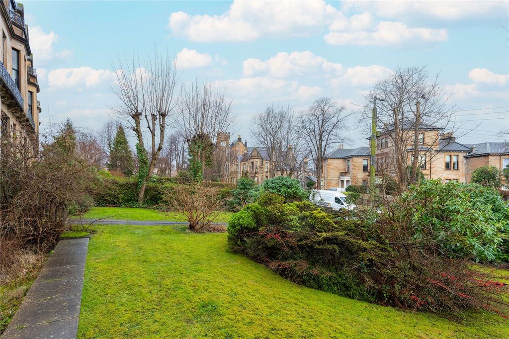 Additional image 20 of 4 bed flat for saleCleveden Road, Glasgow G12