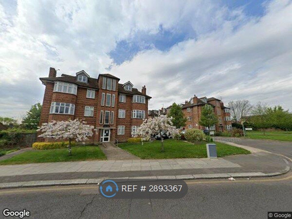Property photo 2 of 8