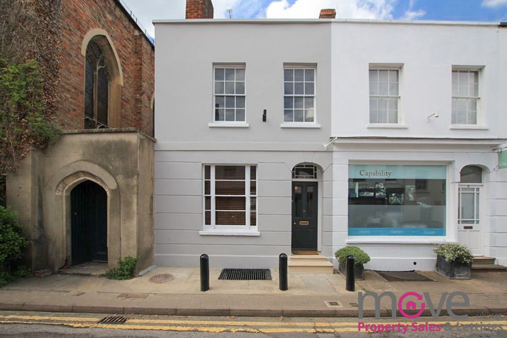 Property photo 1 of 13 Photo 13