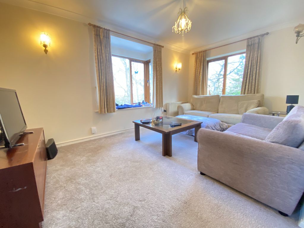 Property photo 2 of 11