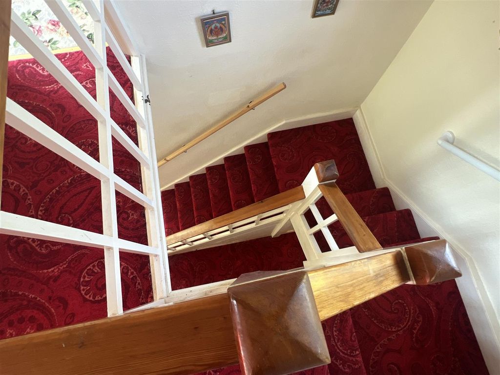 Additional image 12 of 3 bed semi-detached house for salePendarves Road, Penzance TR18