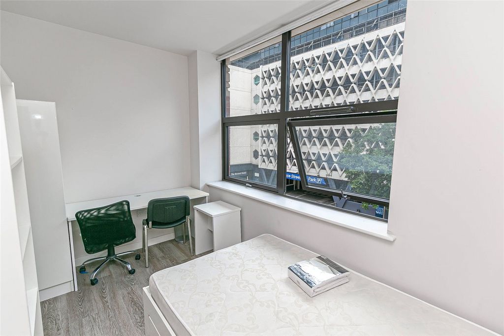 Property photo 2 of 15 Picture No. 46