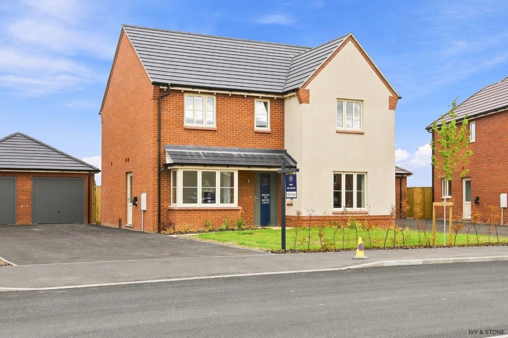 Property photo 2 of 10 5157272