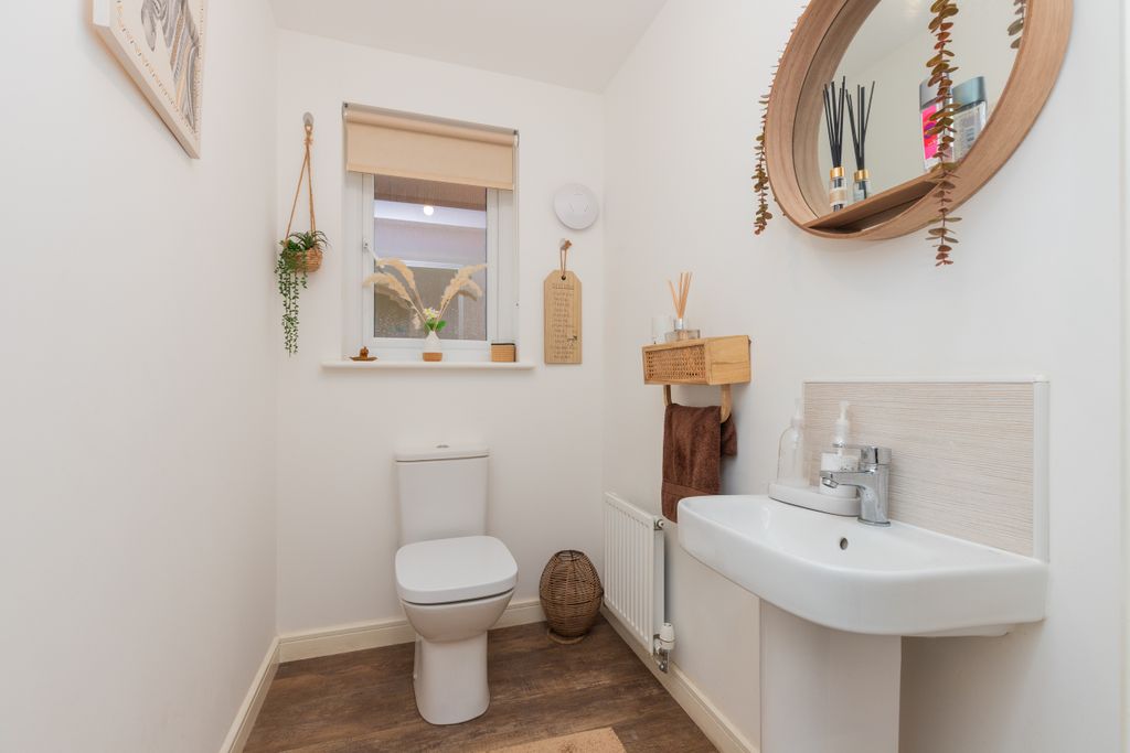 Additional image 10 of 5 bed detached house for saleMinton Avenue, Paisley PA2