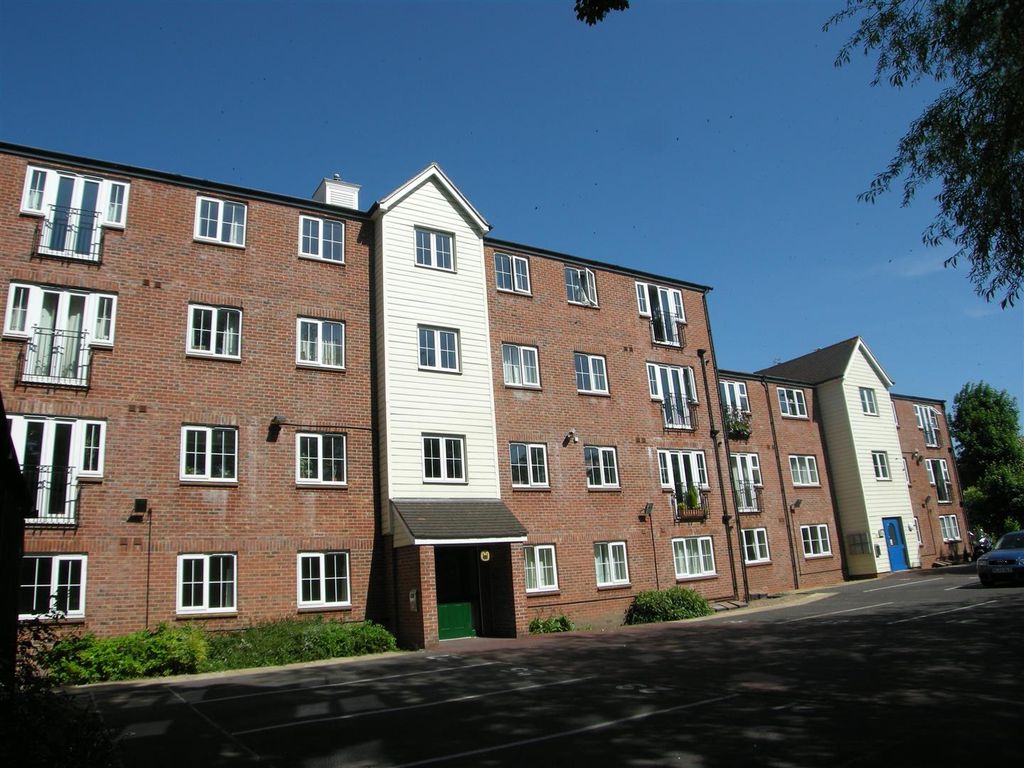 Property photo 1 of 7