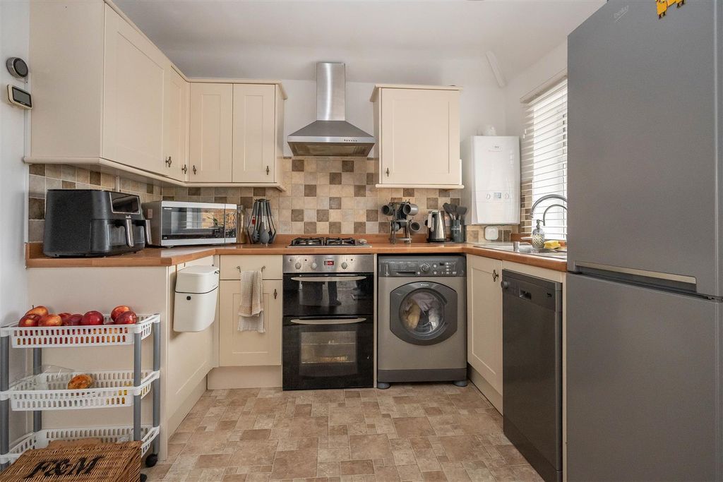 Property photo 2 of 8 Dsc_3052.Jpg