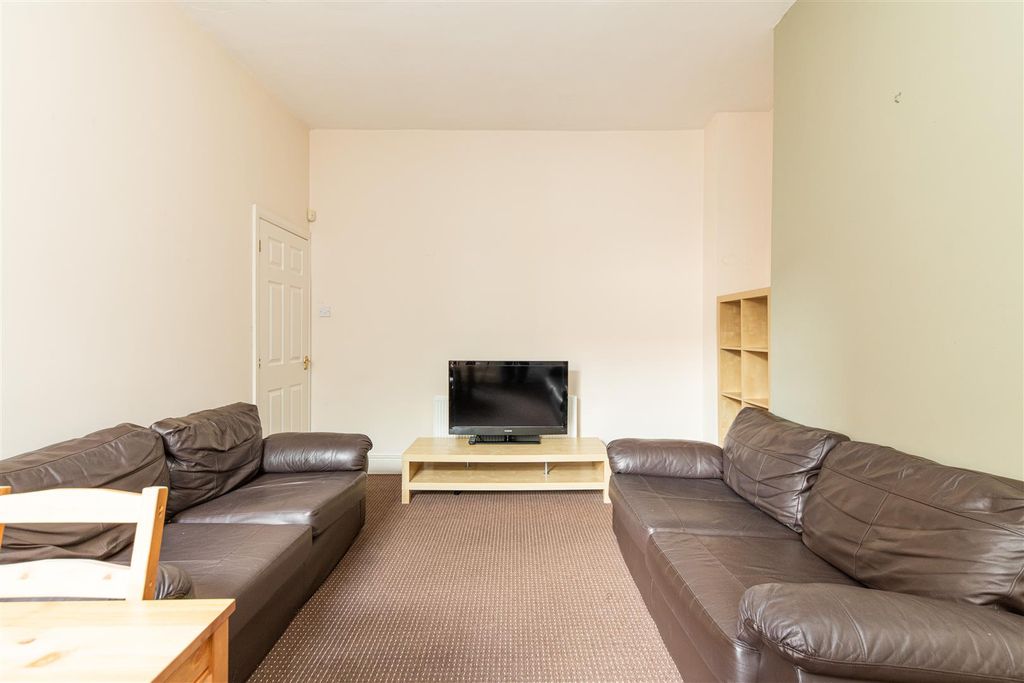 Property photo 3 of 13 Edit-6831.Jpg