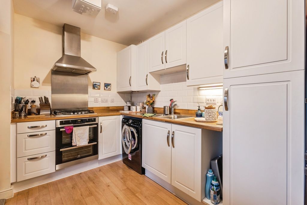 Property photo 3 of 14 Pbox-Img.Jpg