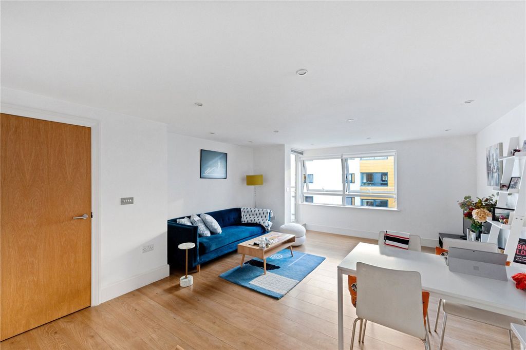 Property photo 2 of 12 Picture No. 06