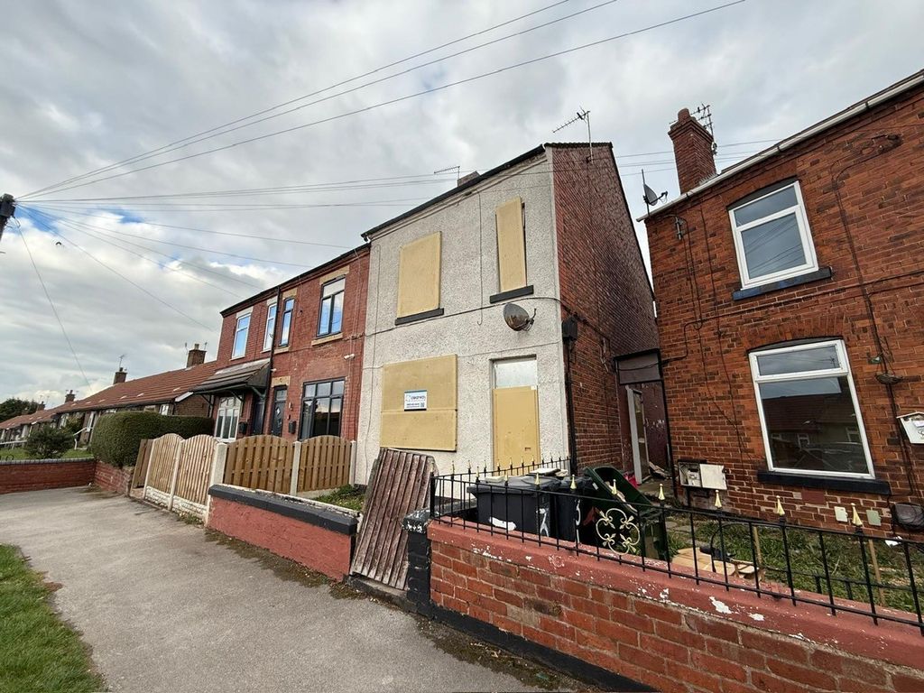 Property photo 2 of 9