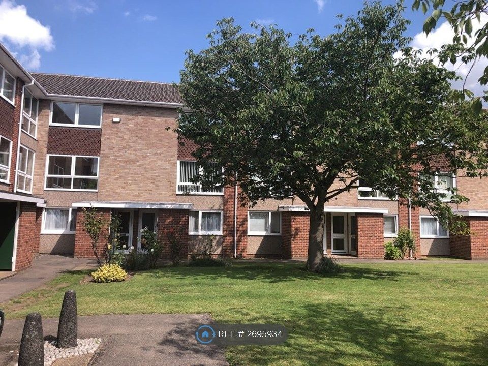 Property photo 1 of 5 Front Communal Garden View