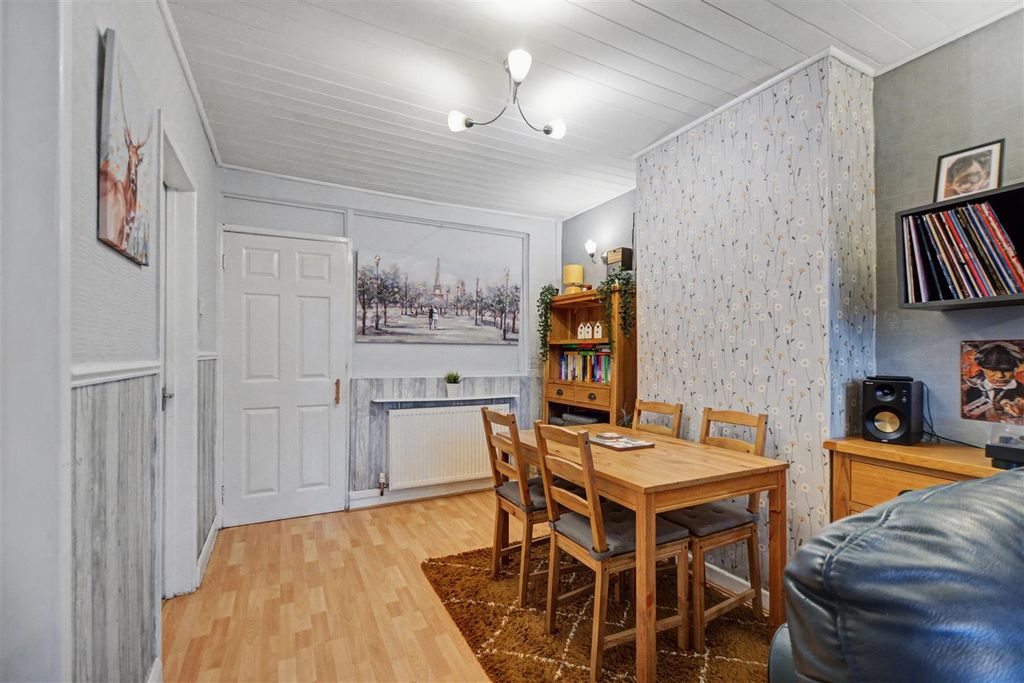 Property photo 3 of 19 Lounge Diner_6.Jpeg