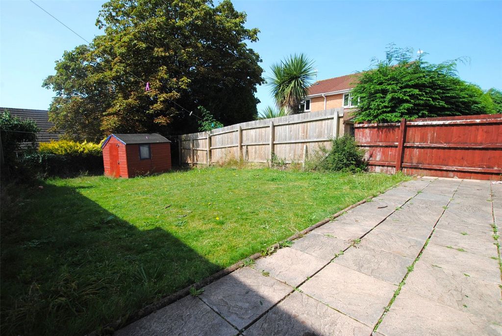 Property photo 2 of 10 Garden