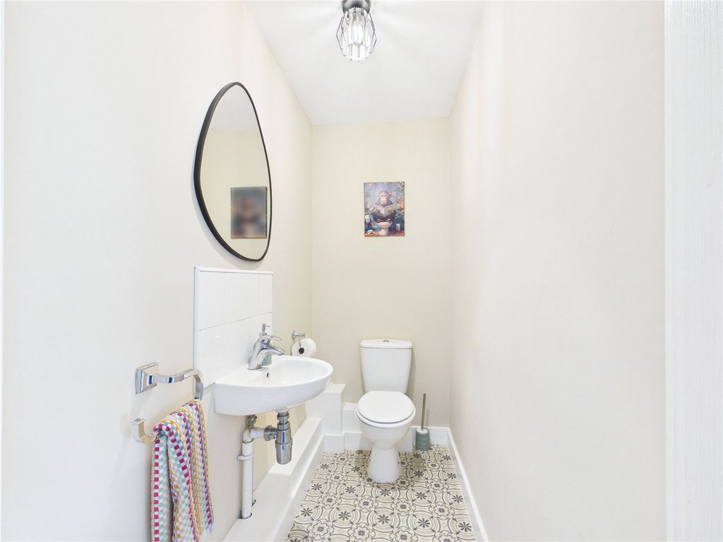 Property photo 3 of 17 Picture No. 13