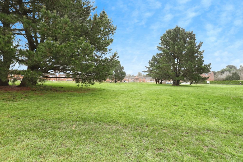 Property photo 2 of 15 View