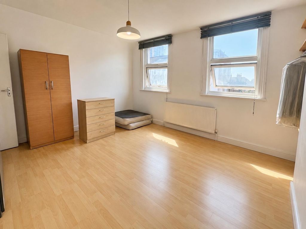 Property photo 2 of 2