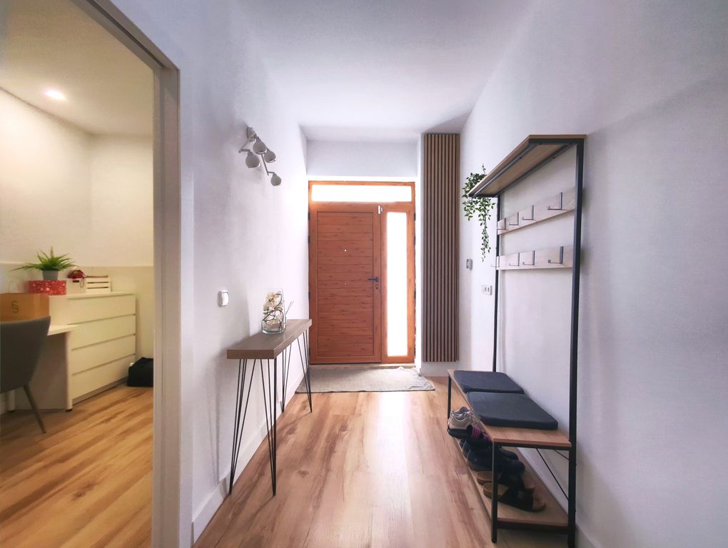 Property photo 3 of 15 02.Jpg