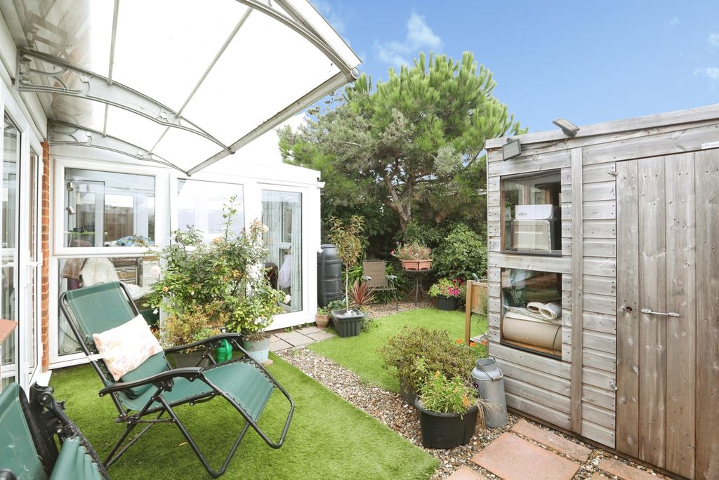 Property photo 2 of 11 Pbox-Img.Jpg