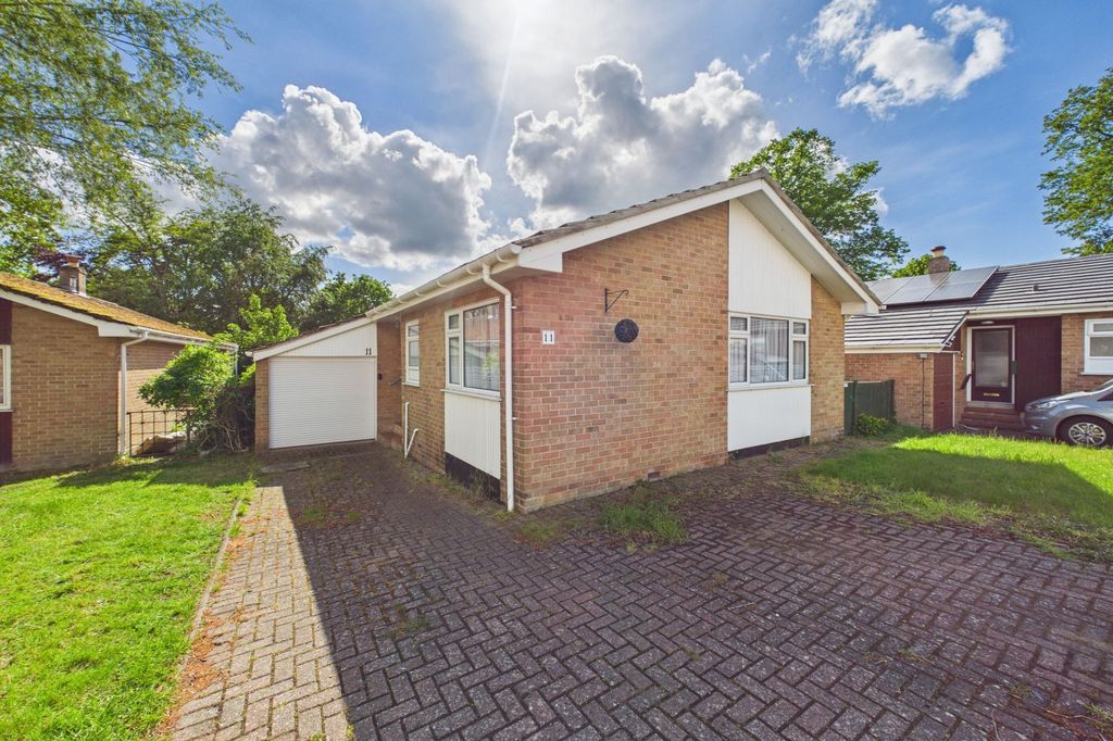 Property photo 1 of 20