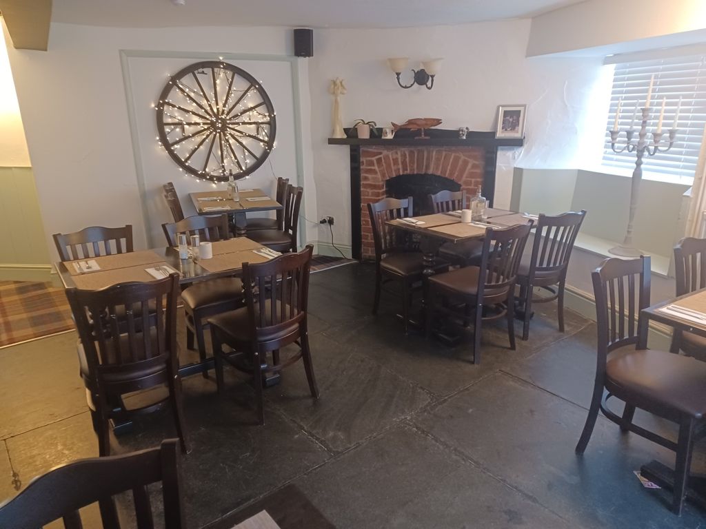 Property photo 3 of 11 Photo 3