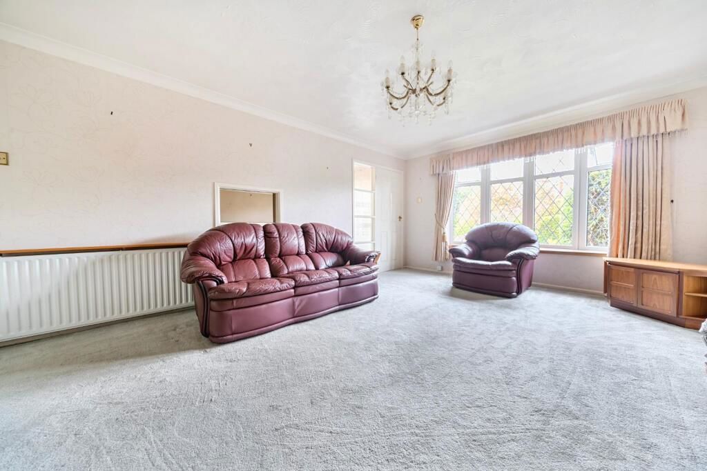 Property photo 2 of 20