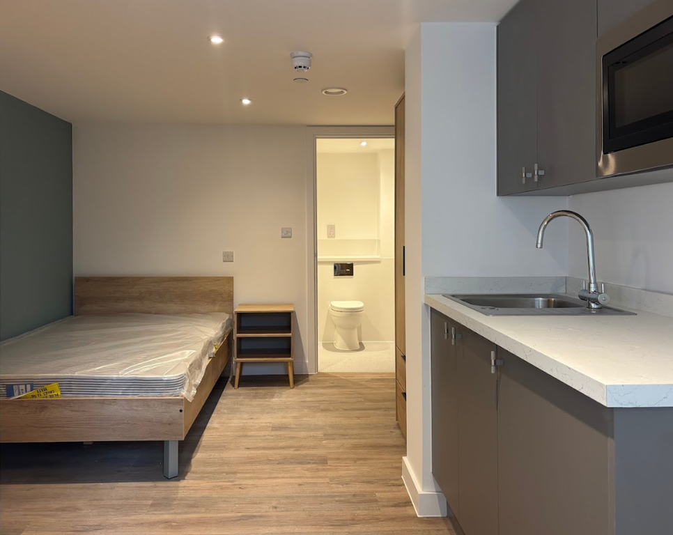 Property photo 1 of 4