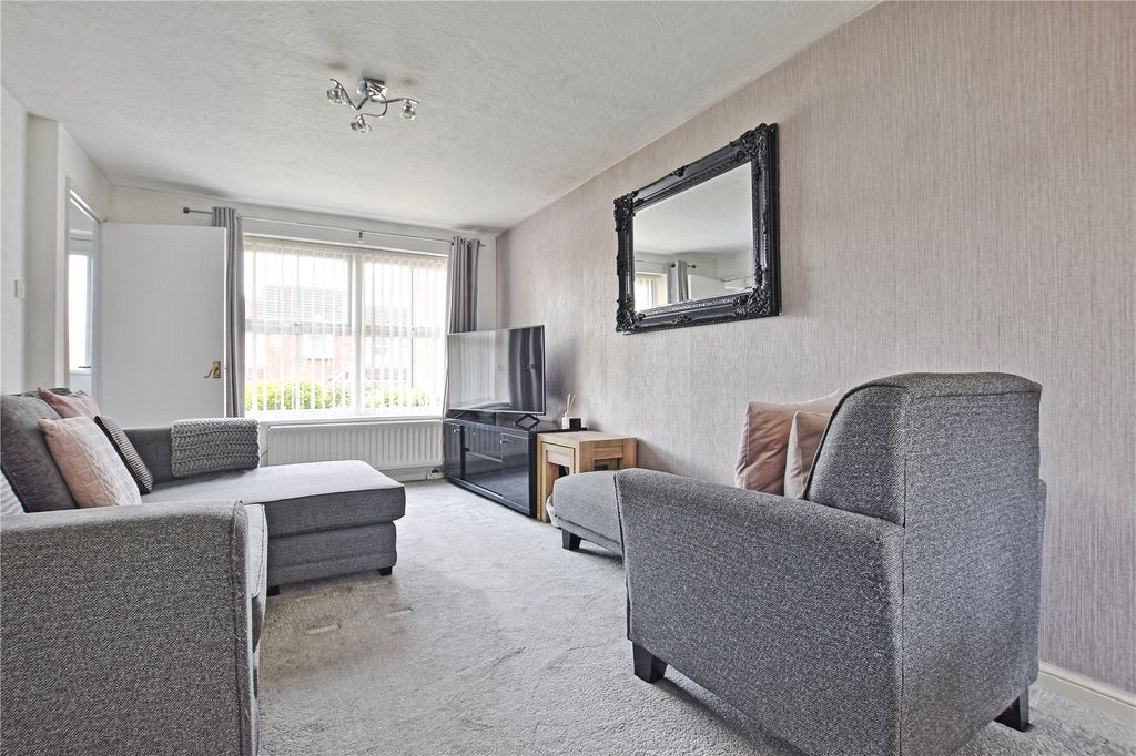 Property photo 2 of 13 Picture No. 03