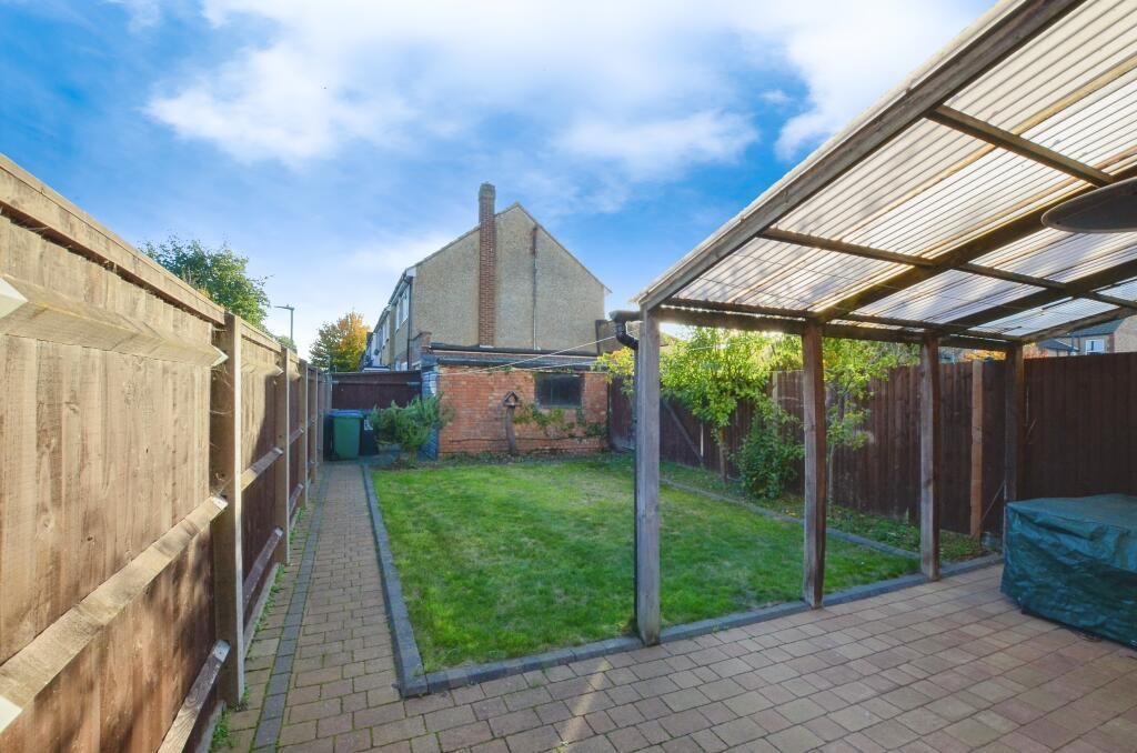 Property photo 3 of 13