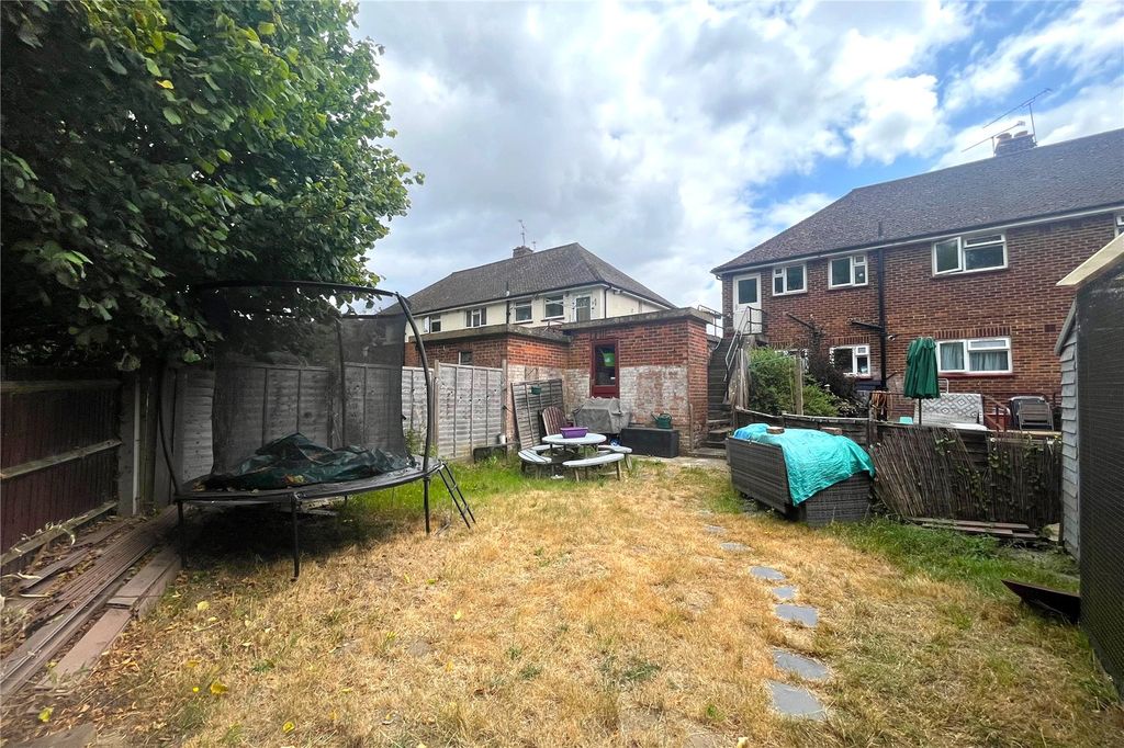 Property photo 2 of 10 Picture No. 23