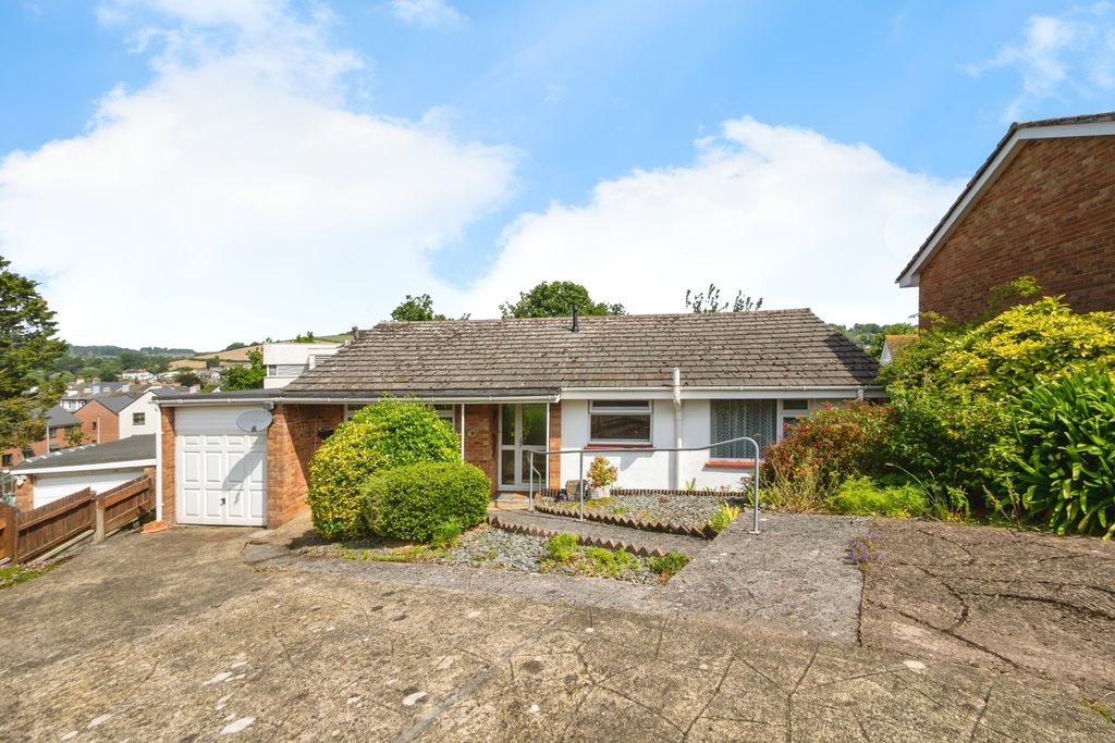 Property photo 1 of 17 Photo