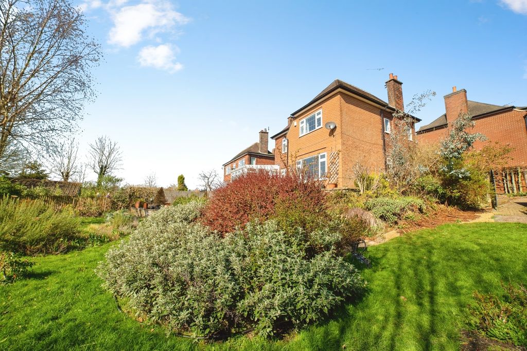 Property photo 2 of 31 Pbox-Img.Jpg