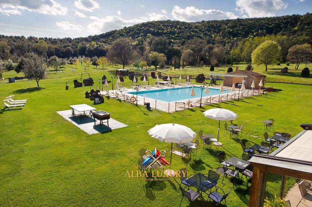 Property photo 3 of 49