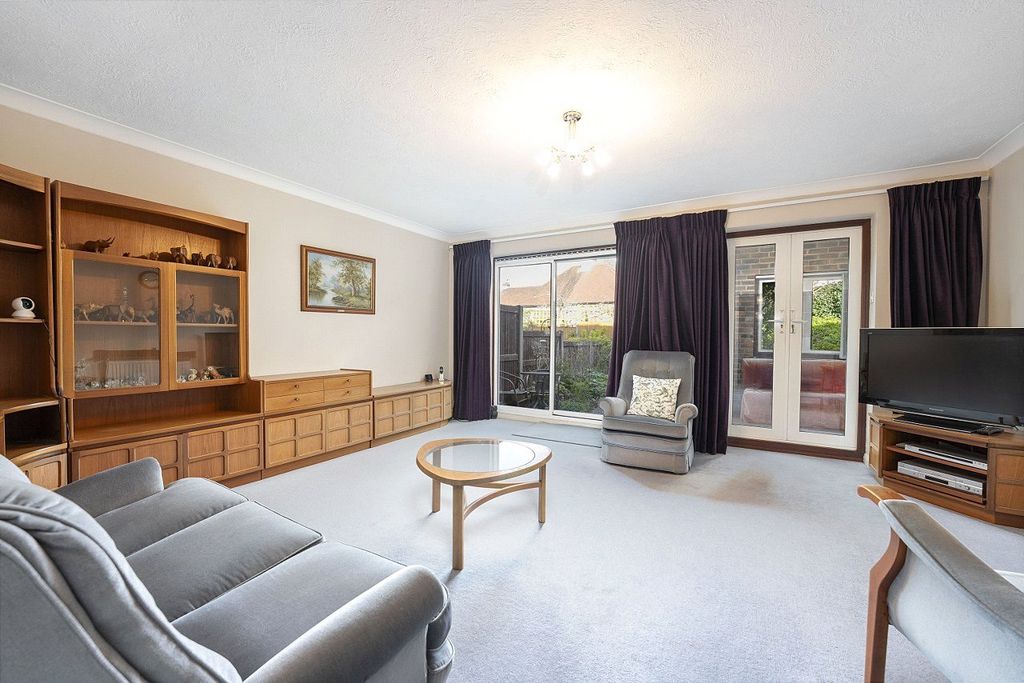 Property photo 2 of 19 Picture No. 09