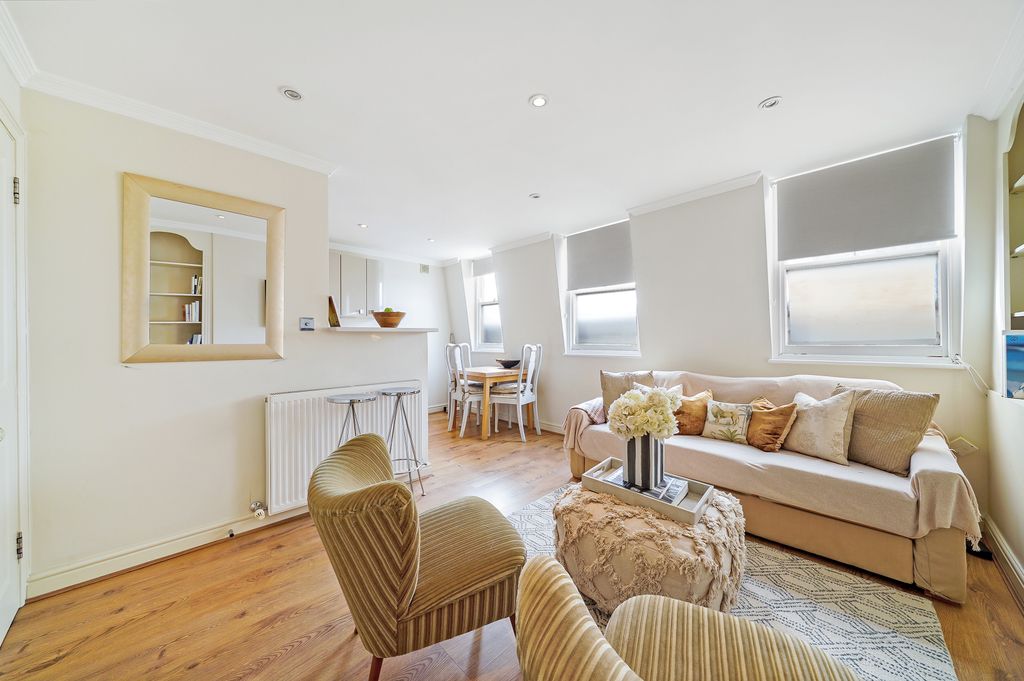 Property photo 1 of 11 Zczp2F4Uo2Wm4Olue5lg.Jpg