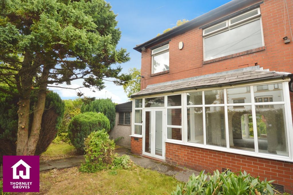 Property photo 1 of 18 Front