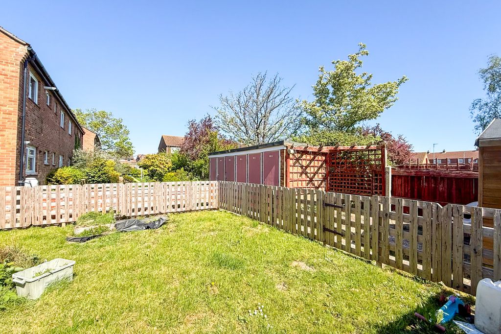 Property photo 2 of 14