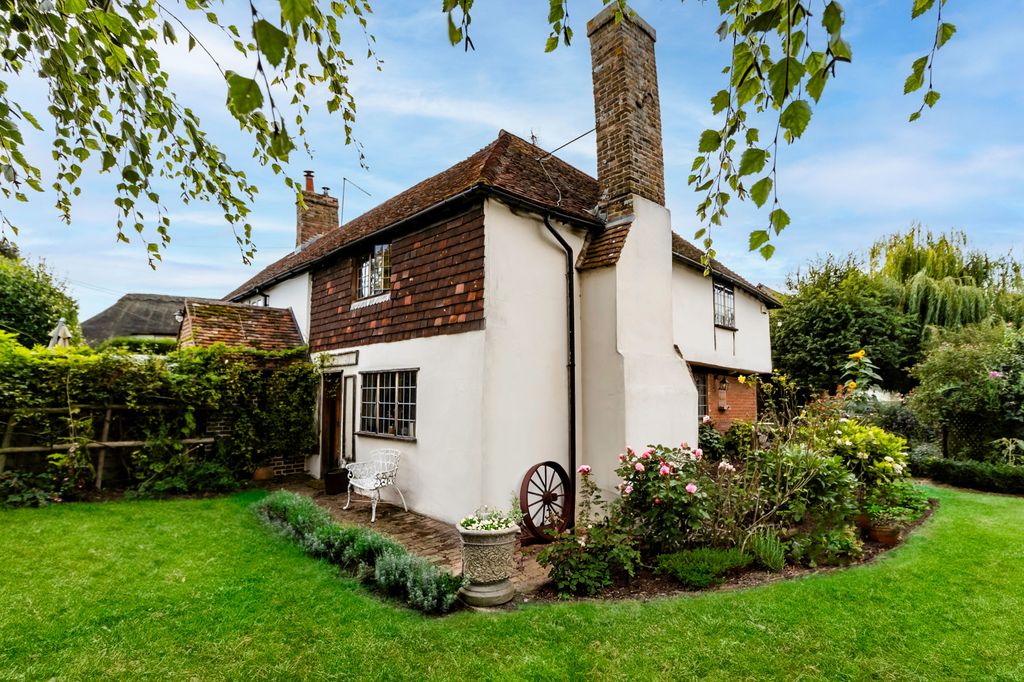 Property photo 1 of 29