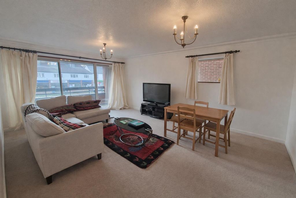 Property photo 3 of 8 Annex