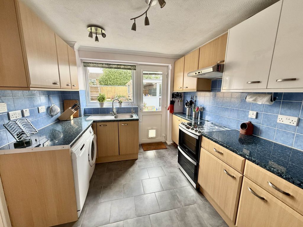 Property photo 2 of 14