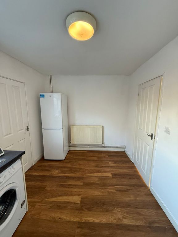 Property photo 2 of 17 Gallery