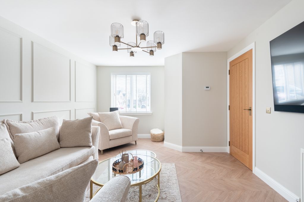 Property photo 3 of 23