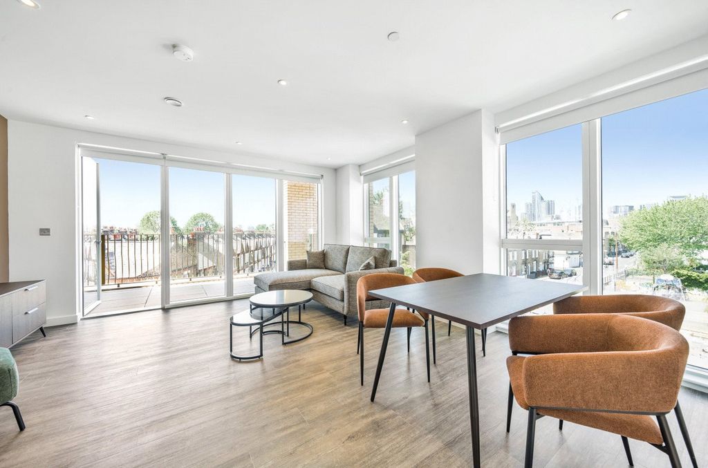 Property photo 1 of 16 Picture No. 30