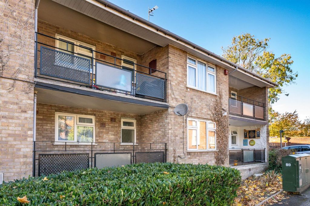 Property photo 1 of 8 Exterior